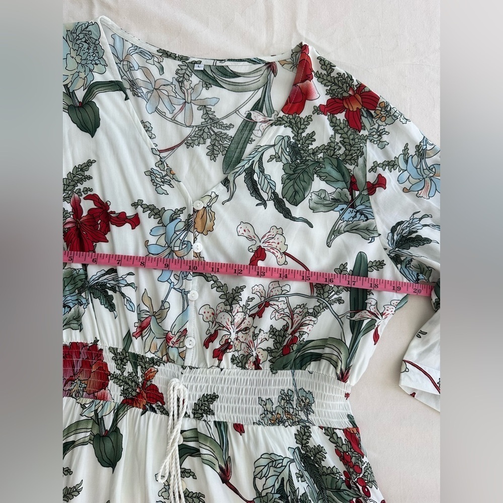 Women’s Floral Lightweight Dress Casual & Cute Size Large Short Sleeve - Picture 9 of 10